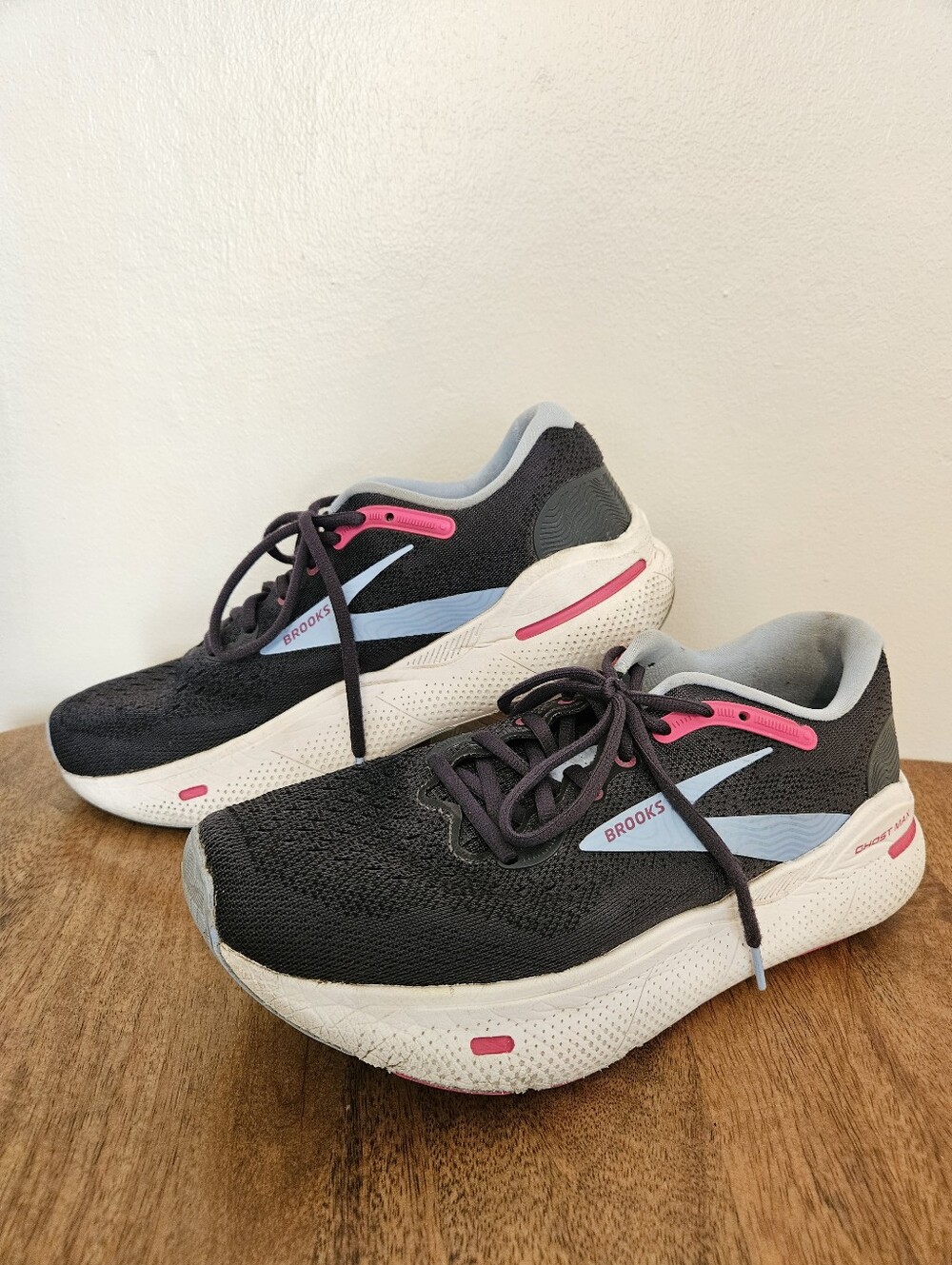Brooks Ghost MAX Running Shoes Women's 10